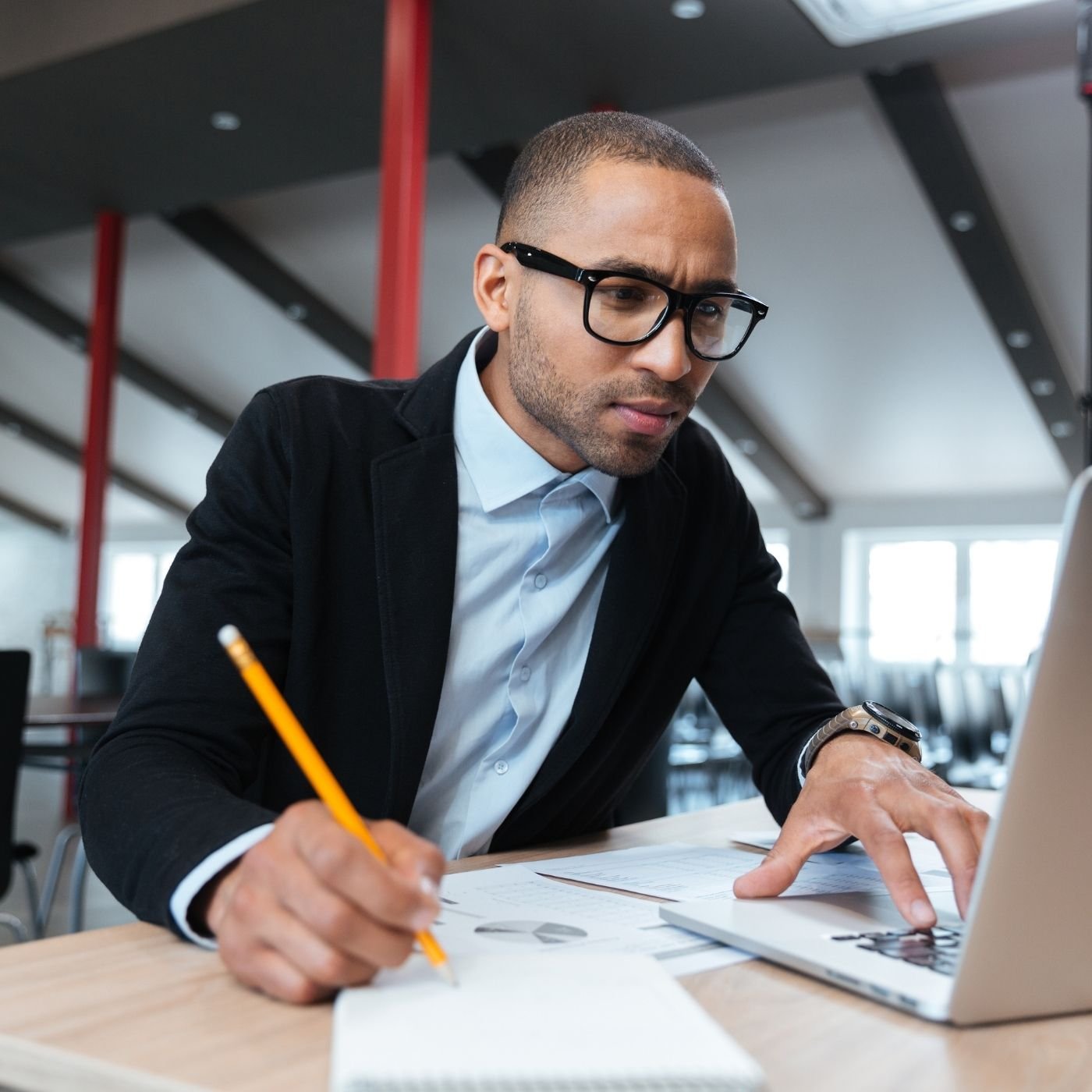 Conheça todos os Segmentos de Mercado em Curitiba