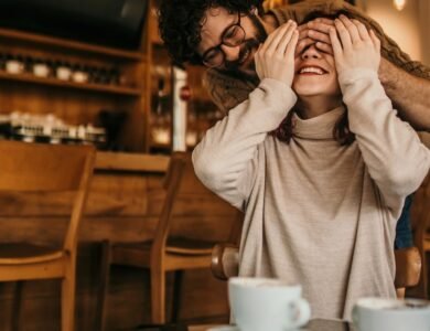 Quanto Custa Abrir uma Cafeteria em Curitiba? Simulador de Negócios