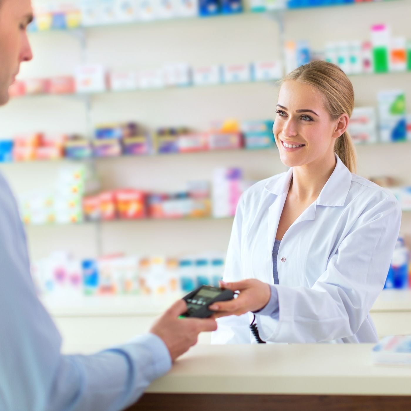 Conheça 25 empresas do ramo farmacia em PINHAIS PR