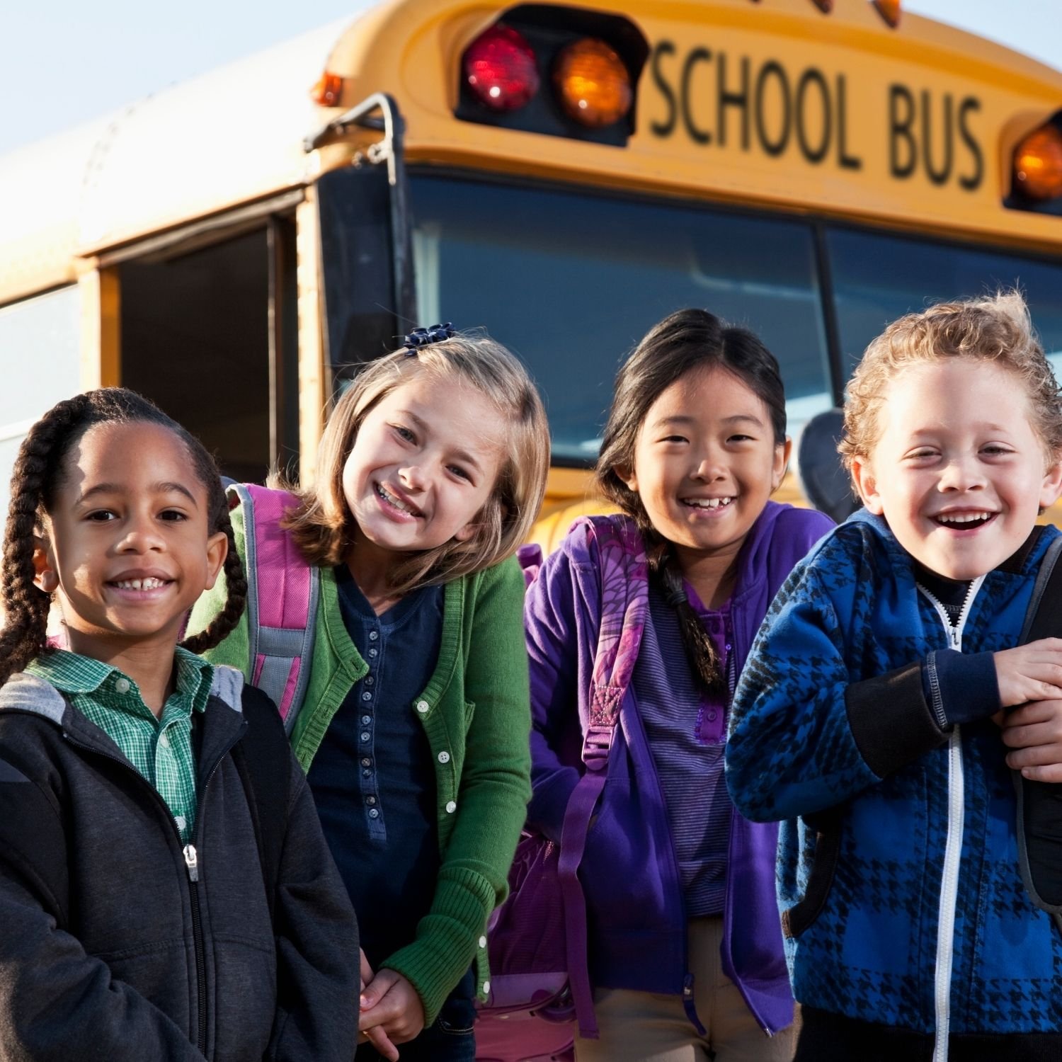Conheça 200 empresas de Transporte escolar em CURITIBA PR