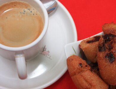 Como montar uma loja de cafés especiais e acessórios em Curitiba e se diferenciar no mercado